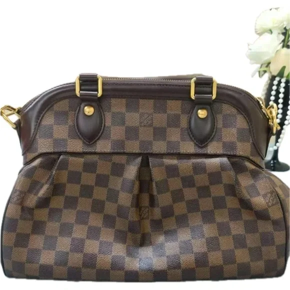 Authentic Louis Vuitton Brown Damier Ebene Shoulder Bag with Gold Hardware - Picture 1 of 3